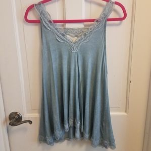 New size small sage lace cami tank